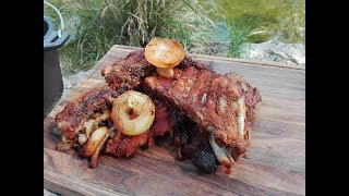 Żeberka z kociołka myśliwskiego  Dutch oven pork ribs [upl. by Lamp]