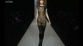 fashiontv  FTVcom  COLLETTE DINNIGAN FEM AH 20042005 [upl. by Patrizio496]