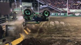 Monster Jam World Finals XVIII Grave Digger 35th Anniversary Encore [upl. by Aehtorod33]