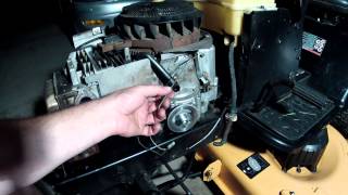 Nikki  Walbro  Carburetor Linkage on Briggs and Stratton Engine [upl. by Nileuqaj]