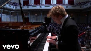 Lucas amp Arthur Jussen – Poulenc Concerto For Two Pianos  Second Movement 2017 [upl. by Ganiats]