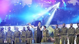 Shwekey  Mi Sheberach  Live in Nokia 2013 [upl. by Graves]