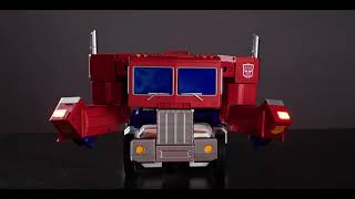 TRANSFORMERS AutoConverting Optimus Prime Built by Robosen [upl. by Elocon]